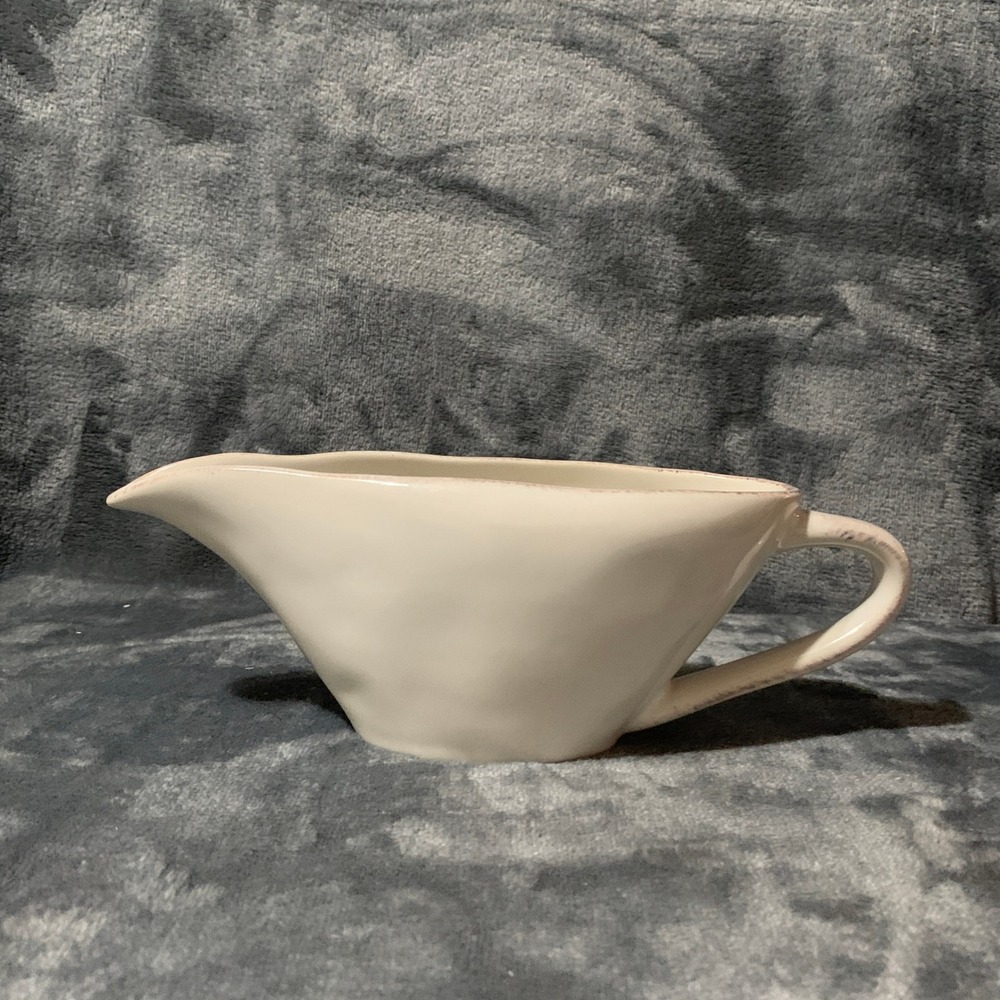 Crate & Barrel Gravy Boat Marin White Stoneware Portugal Made Classic EUC